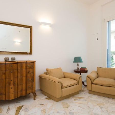 L'Angolo Di Oli' Lecce Exterior foto